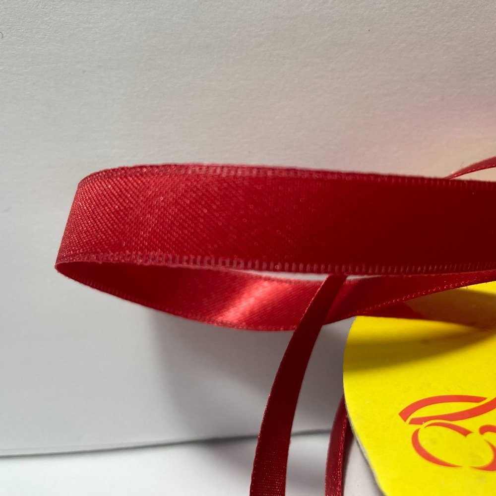 5 Coin Edge Ribbon Solid Red - Picture 4 of 15